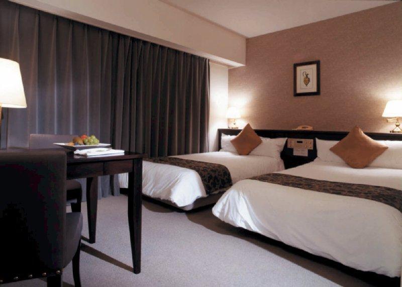 Francs Hotel